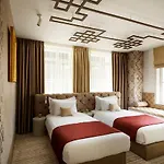 Gallery 37 Powered By Aston 5*