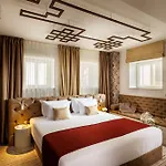 Gallery 37 Powered By Aston 5*