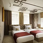 Hotel Gallery 37 Powered By Aston 5*