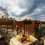 Hotel Gallery 37 Powered By Aston 5*