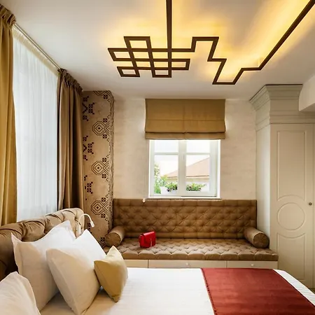 Art Boutique Gallery 37 - Superb Location In The Old Town 5* Plovdiv
