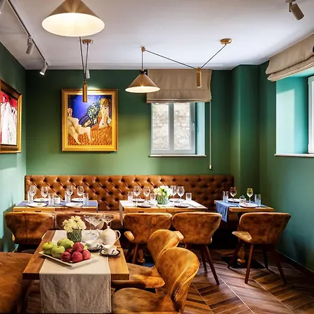 Gallery 37 Powered By Aston Hotel Plovdiv