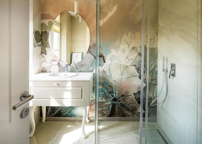 Gallery 37 Powered By Aston