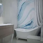 Hotel Gallery 37 Powered By Aston 5*