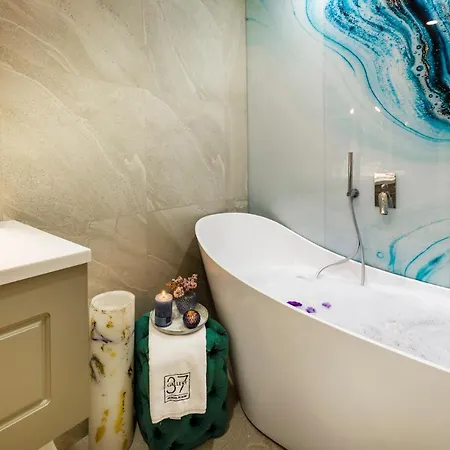 Gallery 37 Powered By Aston 5* Plowdiw