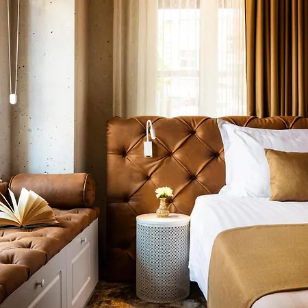 Hotel Gallery 37 Powered By Aston