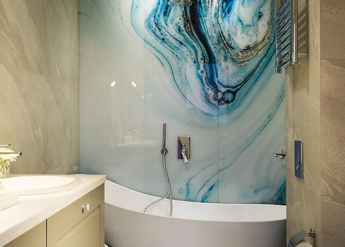 Hotel Gallery 37 Powered By Aston 5*